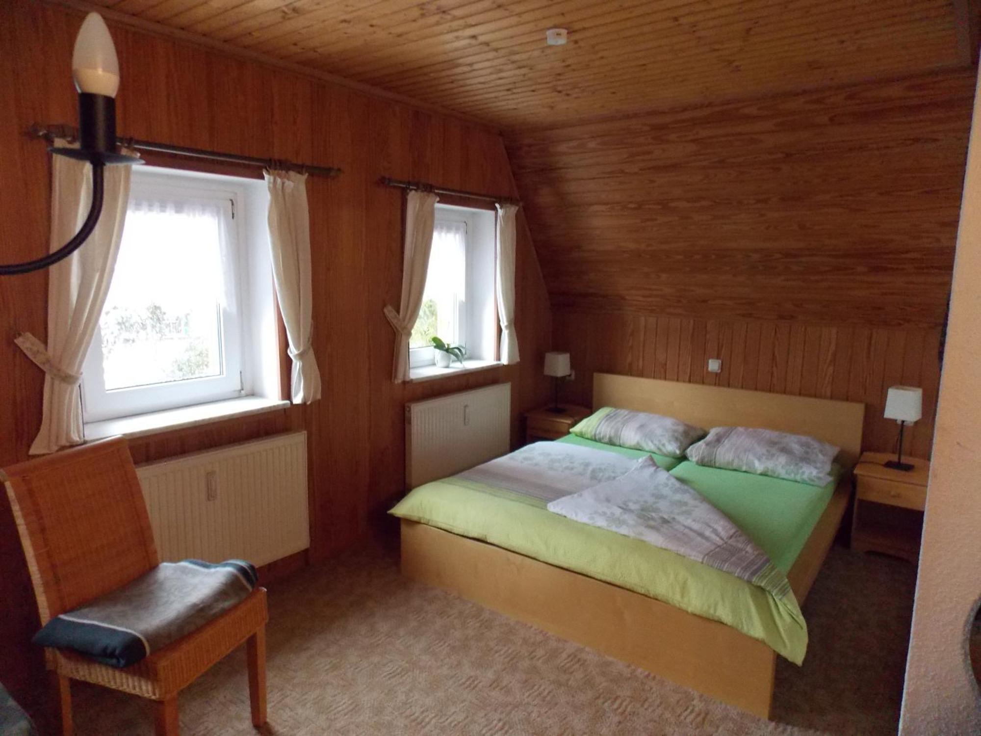 Pension Gaststaette Tannenhof Saupsdorf Exterior foto